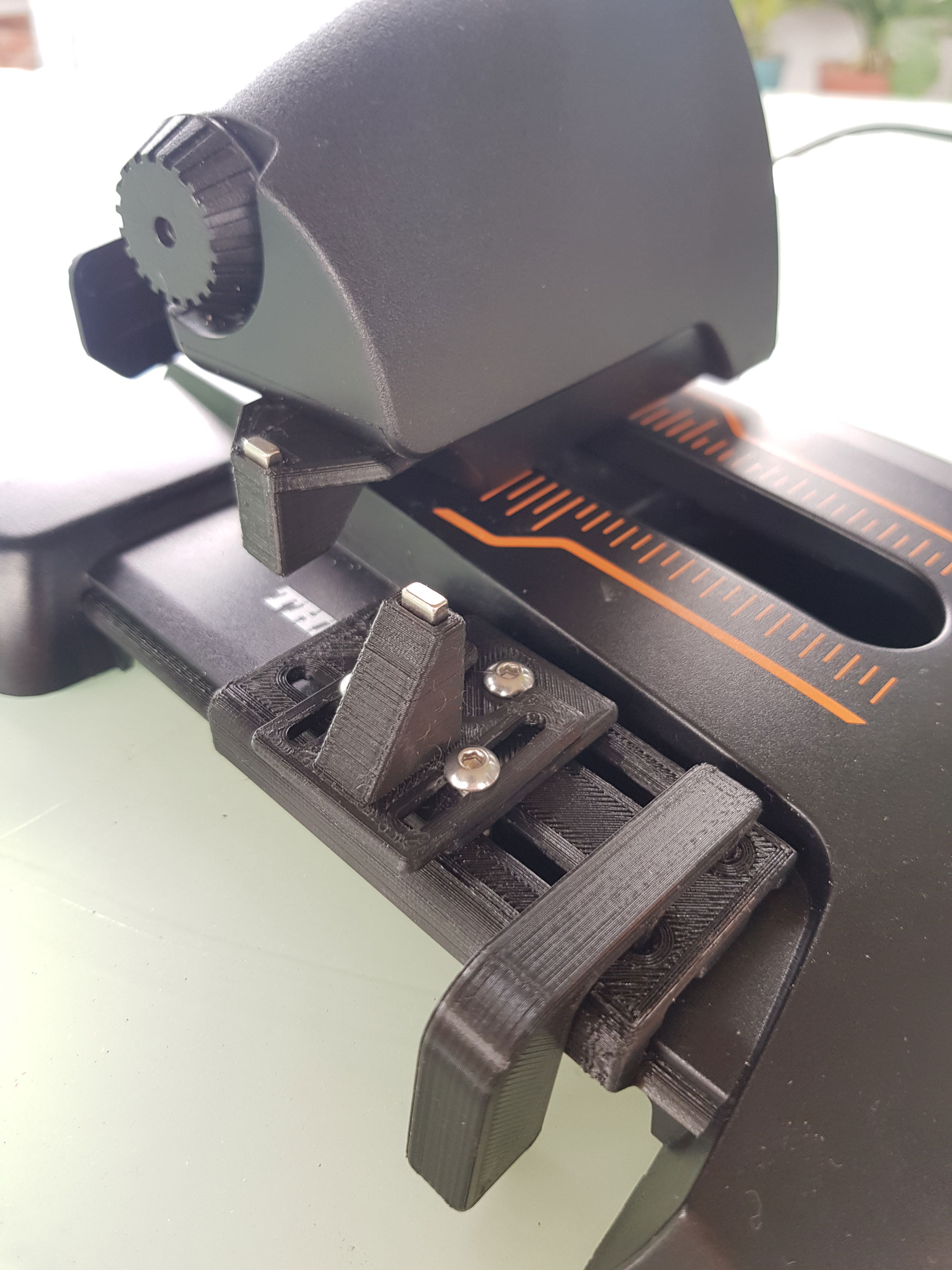 Thrustmaster T16000M detent mod