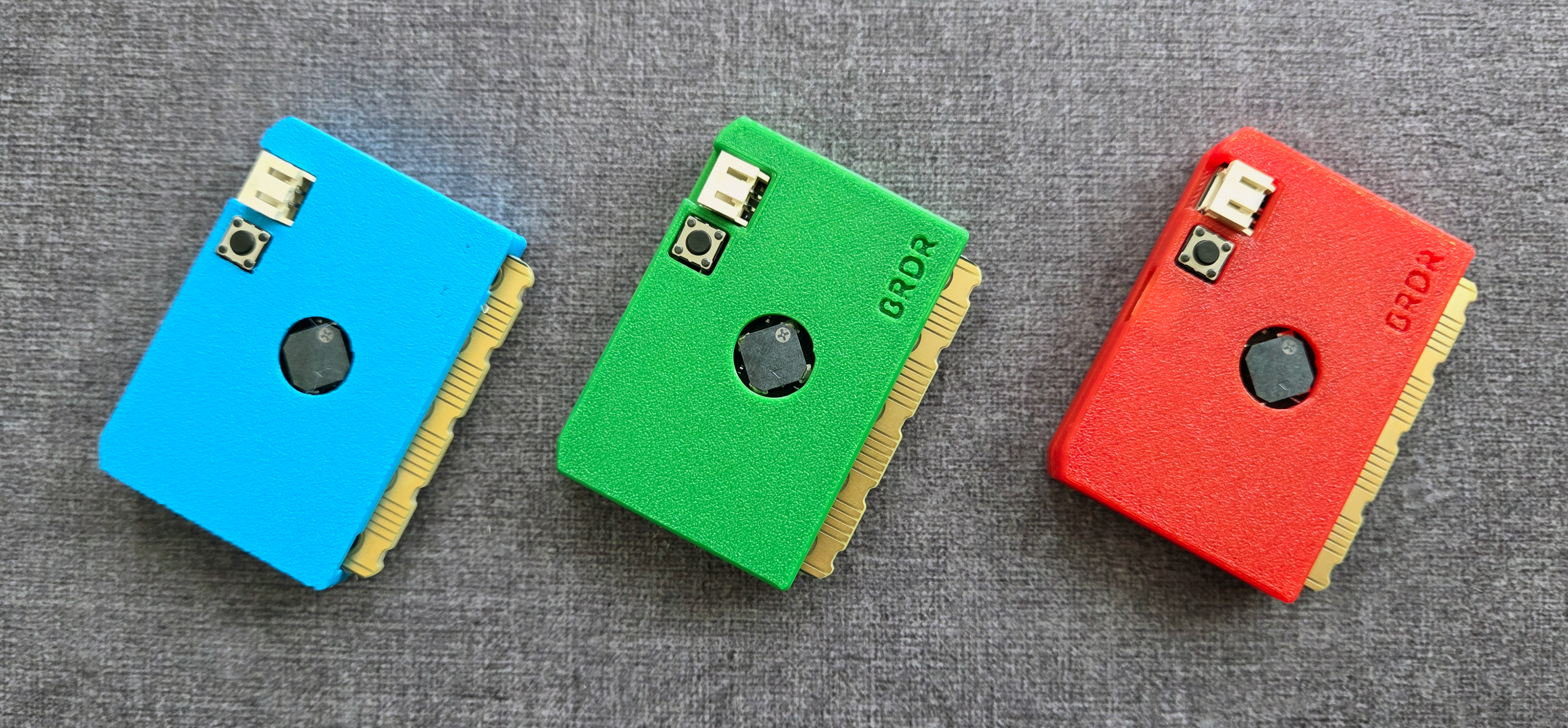 Miniatura 3 do modelo 3D BBC micro:bit V2 Case - Optimized Remix (Speaker & Sensor Access)