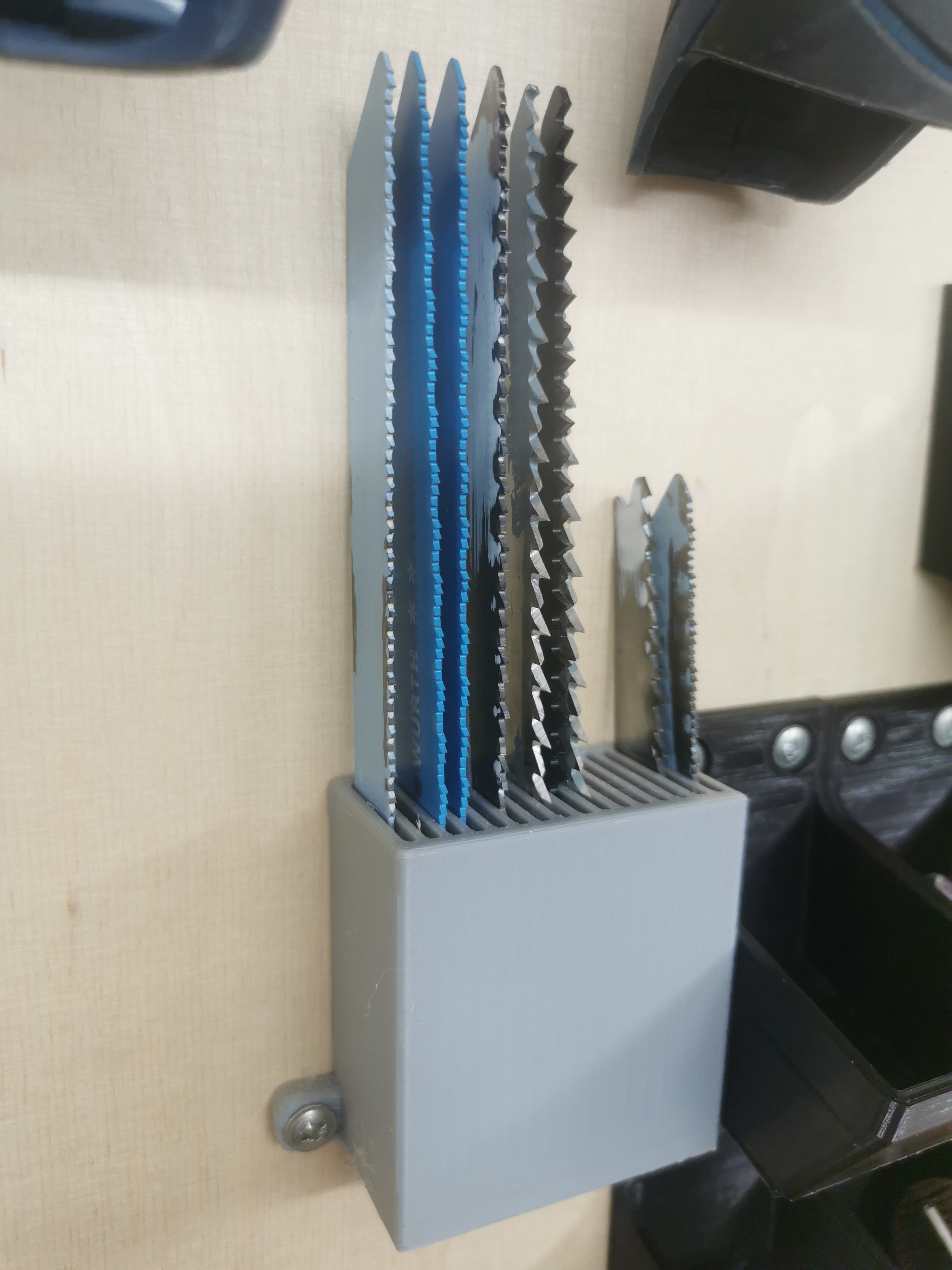 Wandhalter Säbelsägeblätter