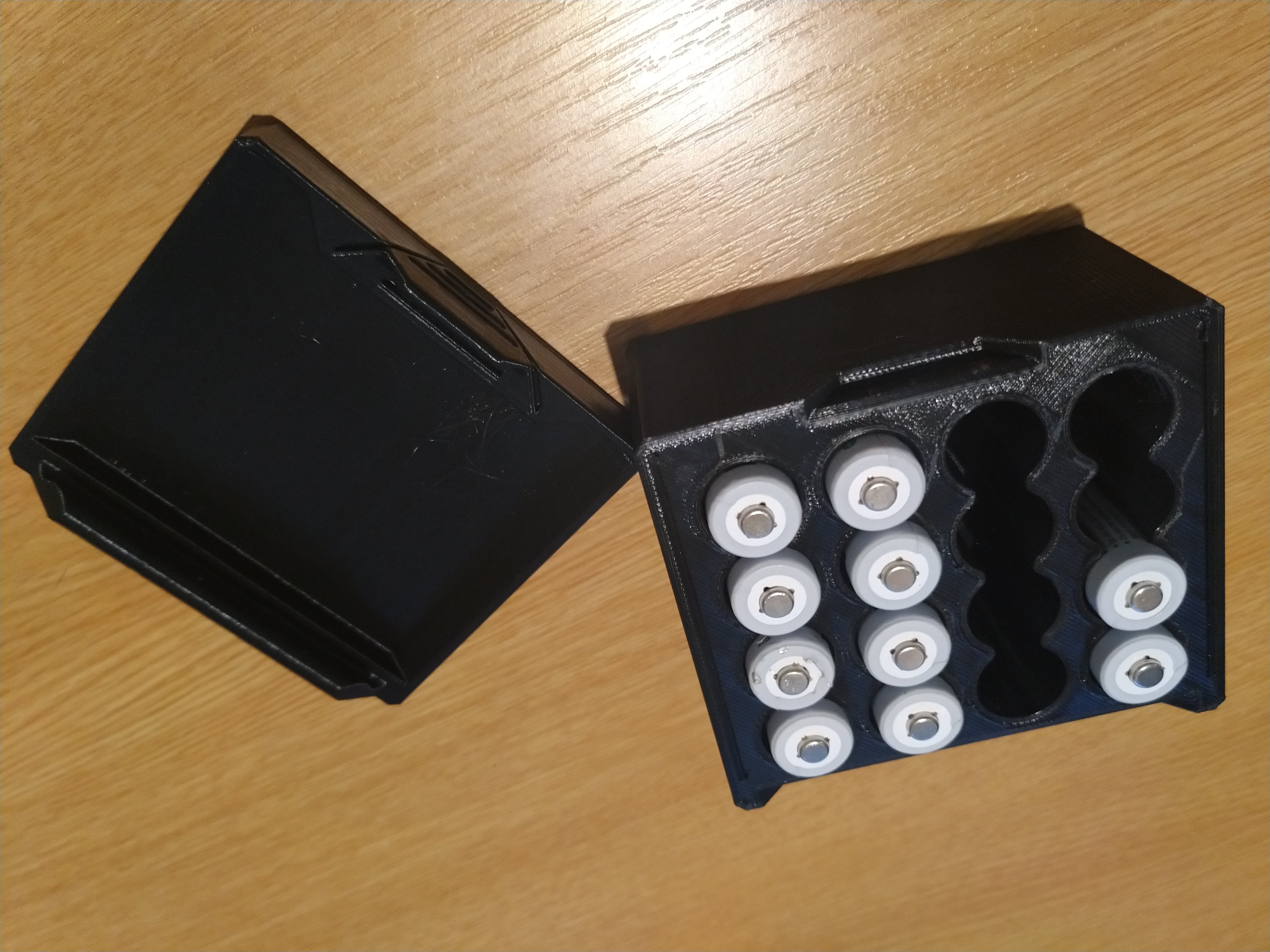 AA Battery Box by Tim Angus Download free STL model