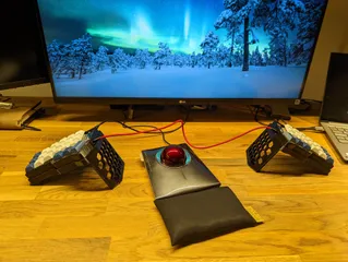 crkbd (corne) Tilt Stand for HiPro Case