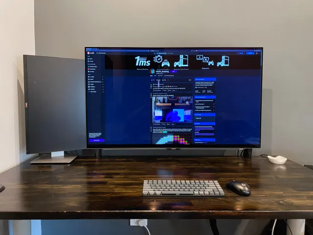 AORUS FO48U Monitor Desk Clamp Mount