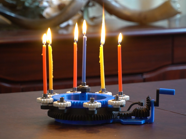 Planetary Gear Menorah (v2.2)