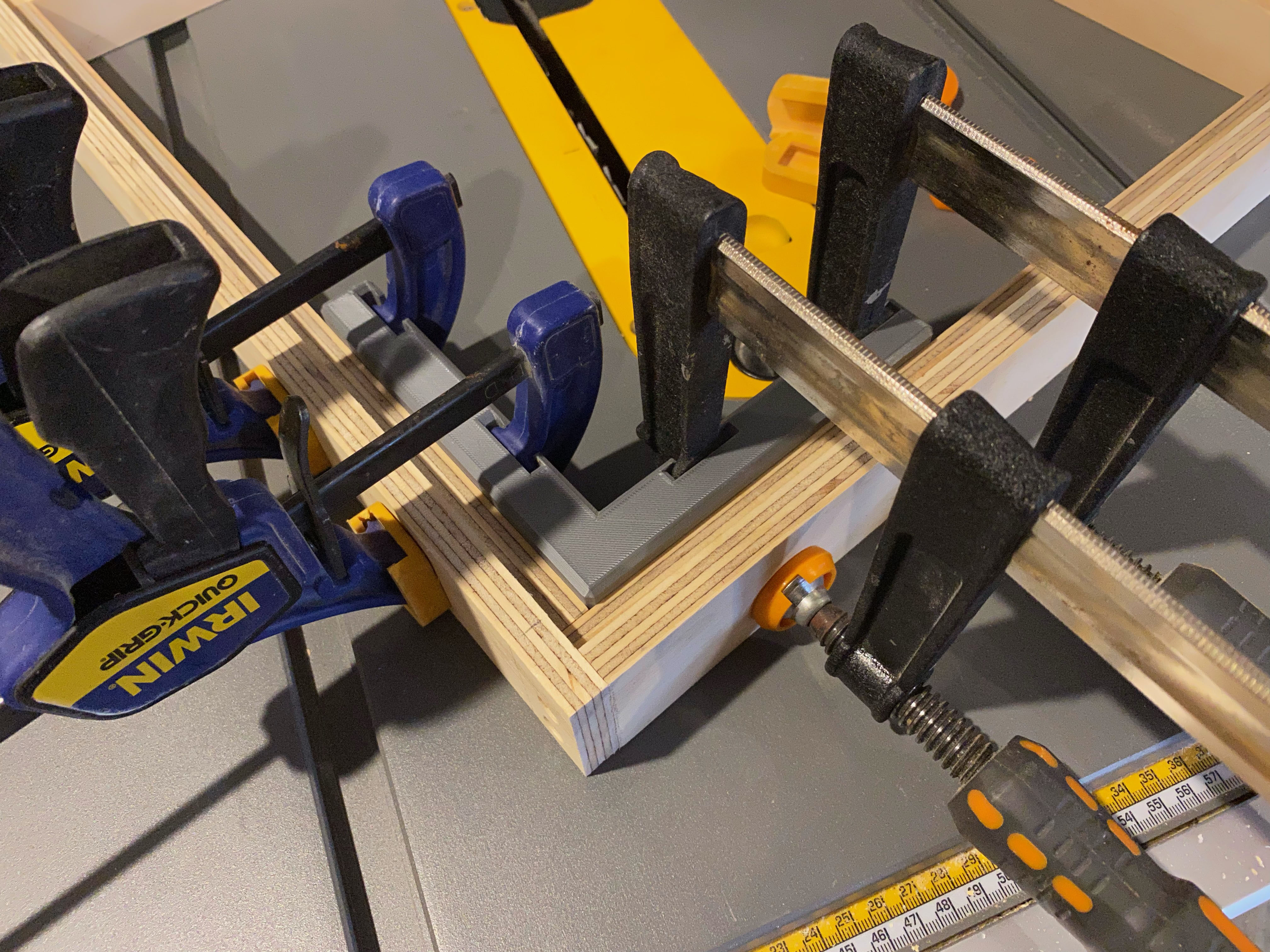 Corner/Square Clamp