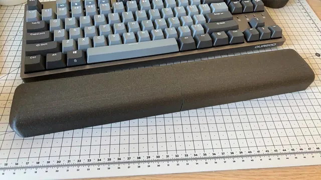 Wrist rest