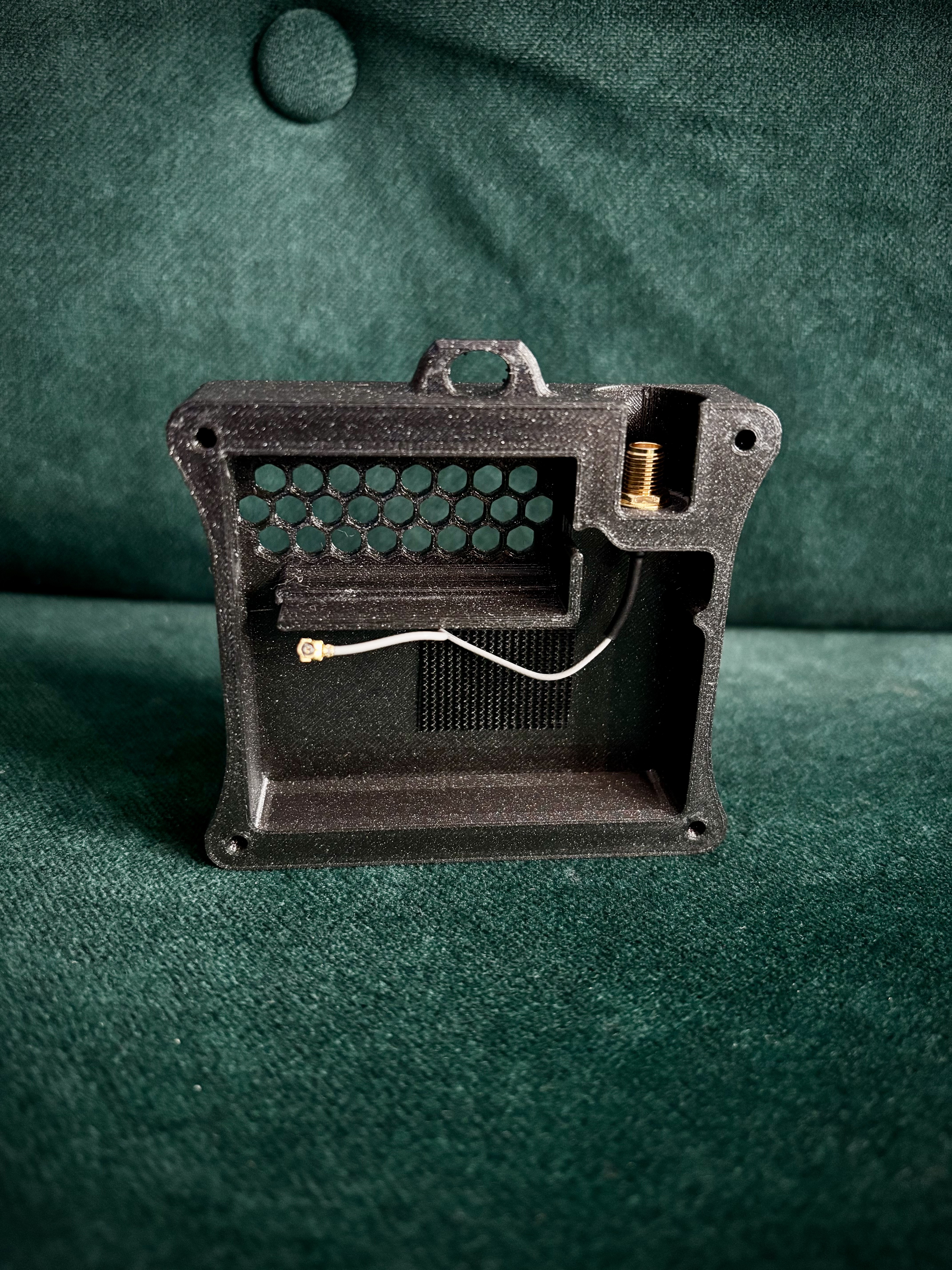 Miniatura 10 do modelo 3D Case for Heltec V4