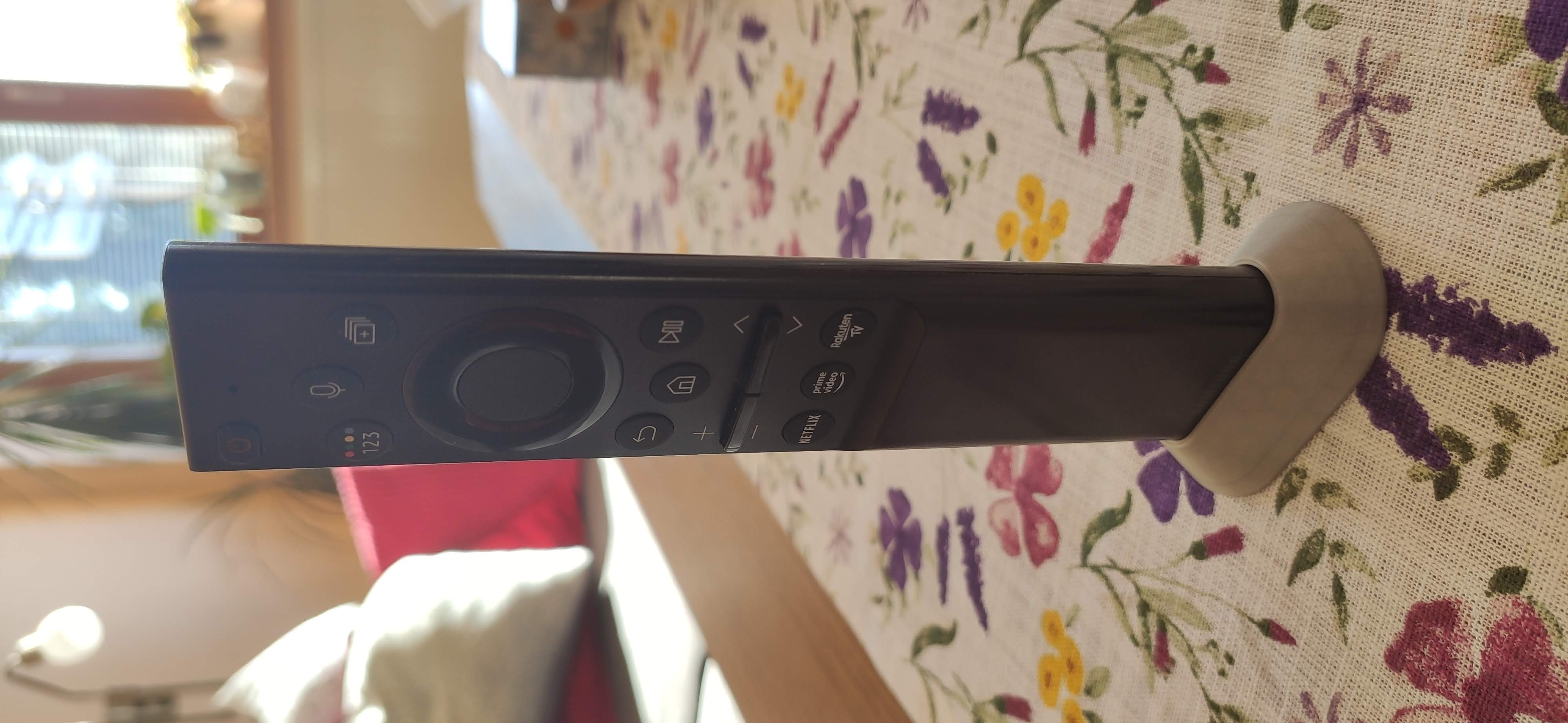 Remote stand for samsung by luk pavlas download free stl model