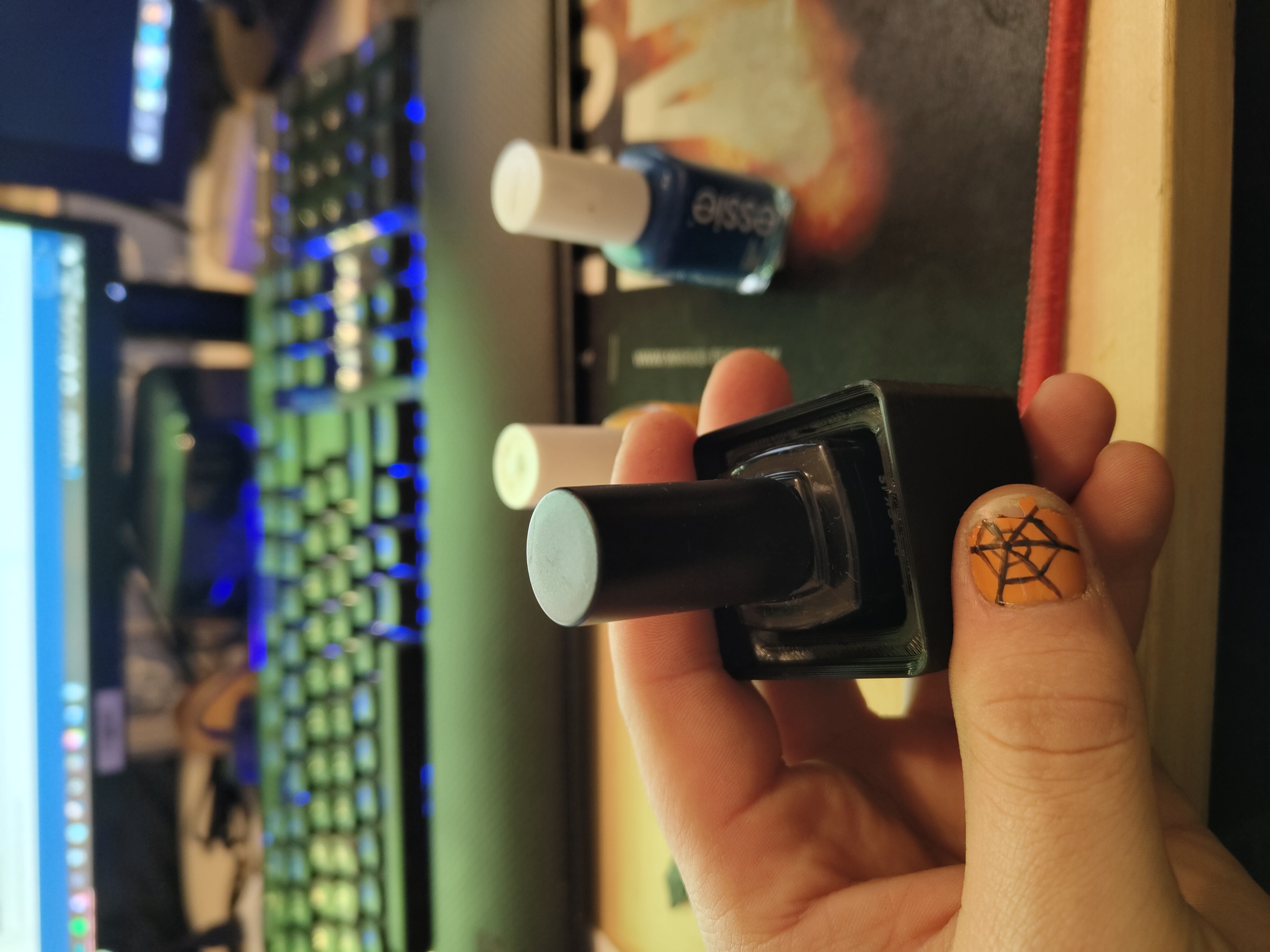 Nailpolish holder for the gridfinity system