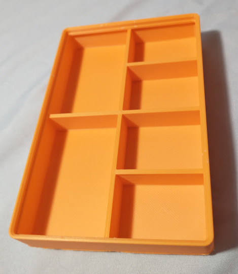 Gridfinity Divided Bin 2x3x3 2 Large 4 Small Sections
