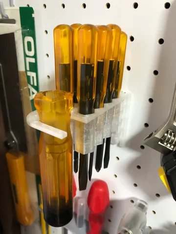 Screwdriver Holder for Pegboard