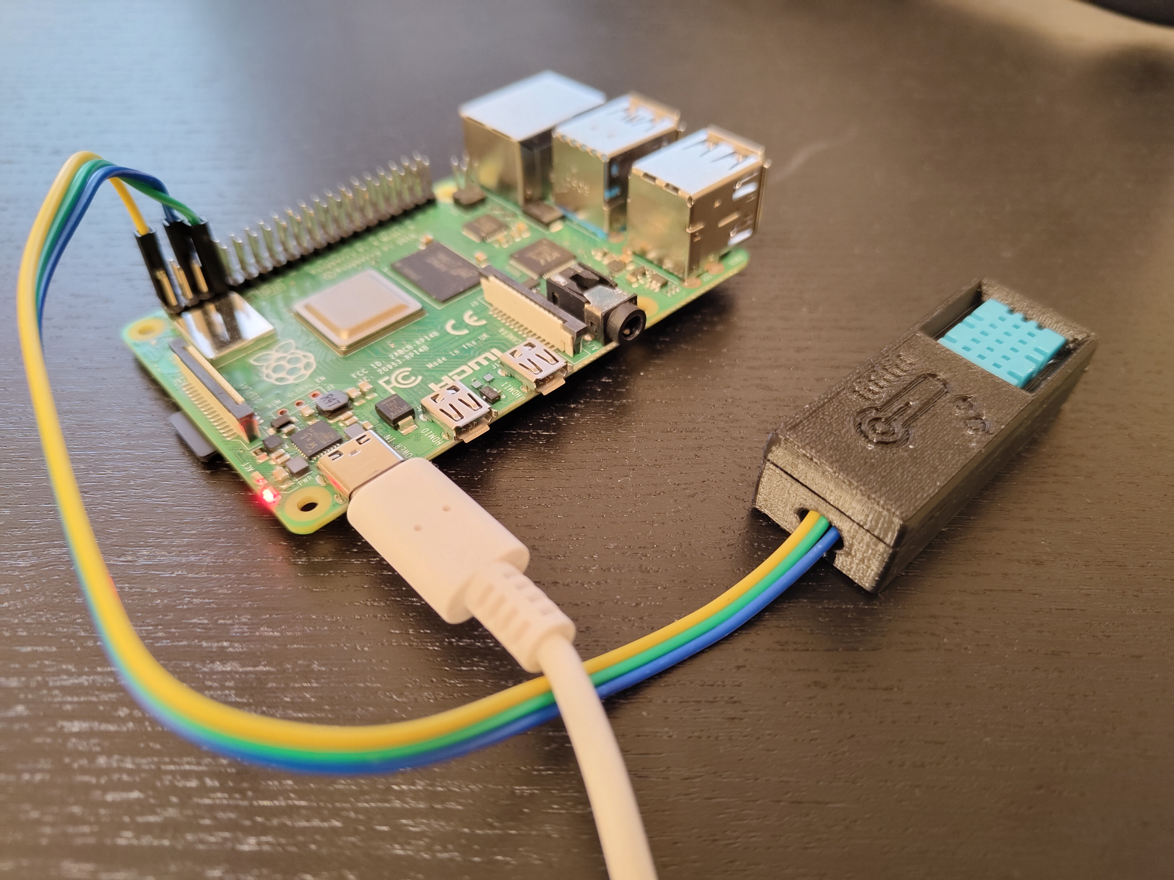 DHT11 sensor box with larger cable hole