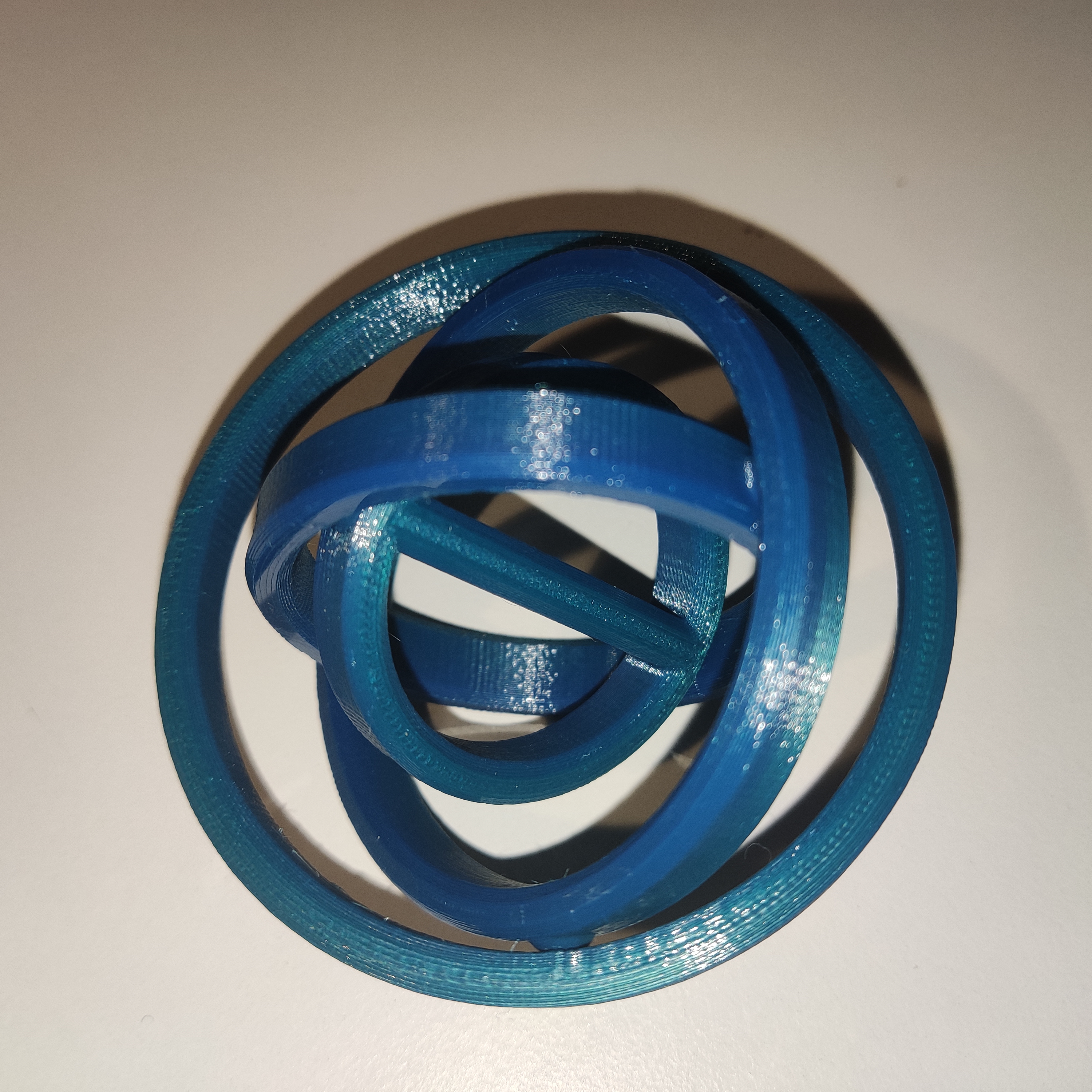 Rotating toy similar to gyro - Print in Place