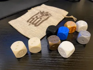 STL file Kingdom Come Deliverance: Magnetic box and dice 🧲・3D print design  to download・Cults