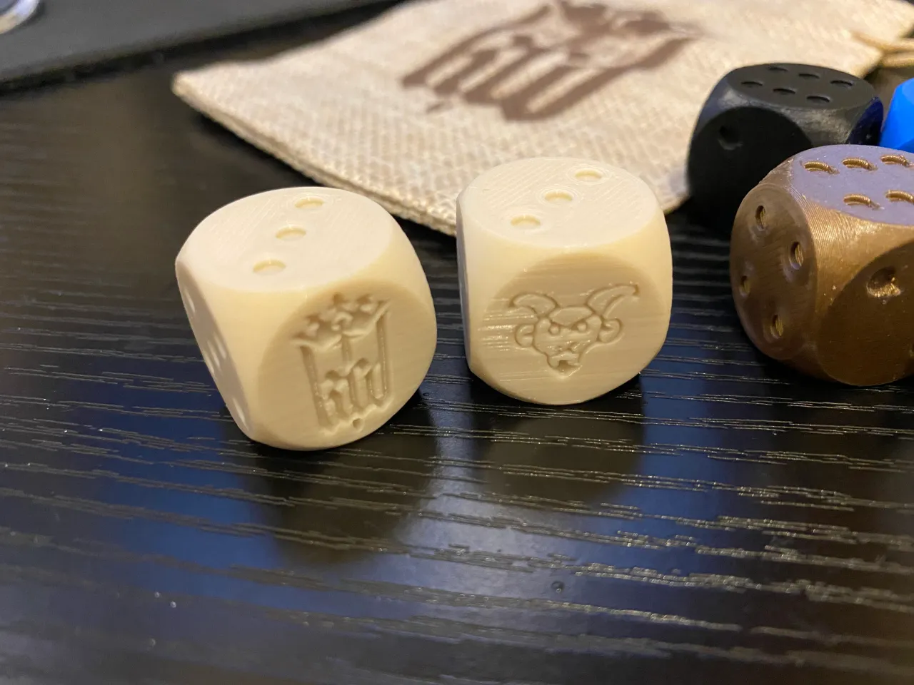 Kingdom Come Deliverance: Farkle Dice Set by StickyRib, Download free STL  model