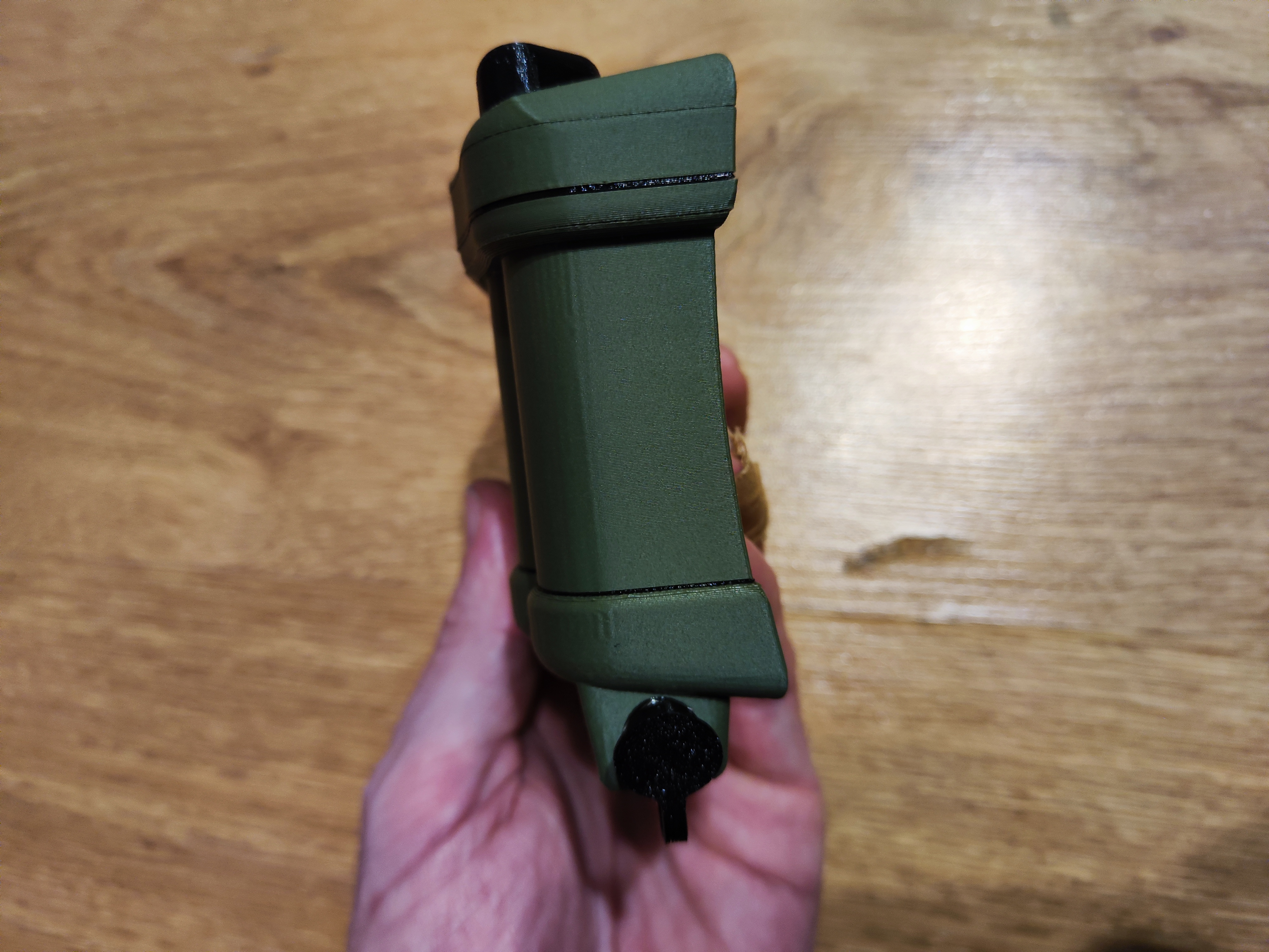 Helmet mounted battery pack vor PVS840 thermal binocular or others. — miniatura 7