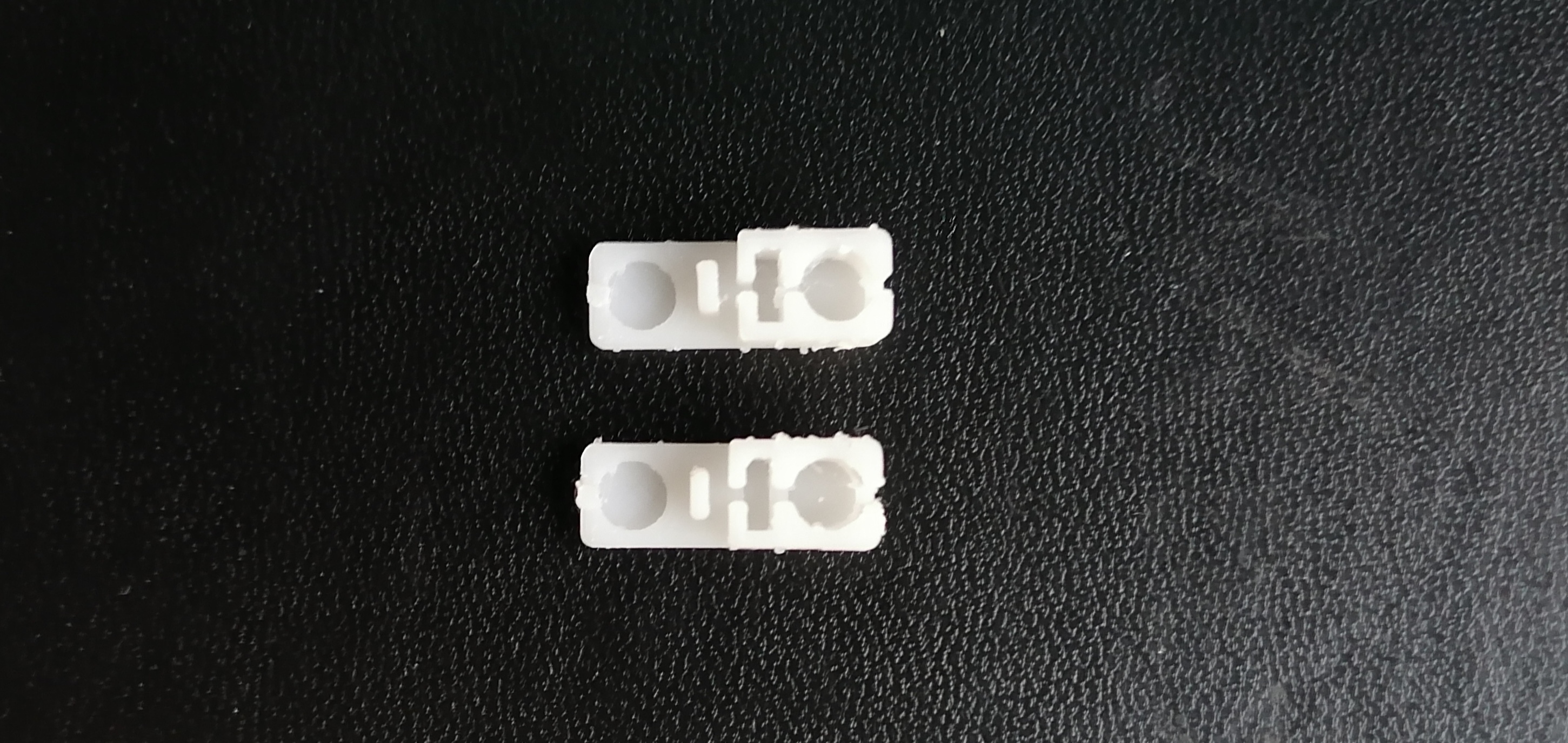 Miniatura 4 do modelo 3D Roller blind roller cable connector