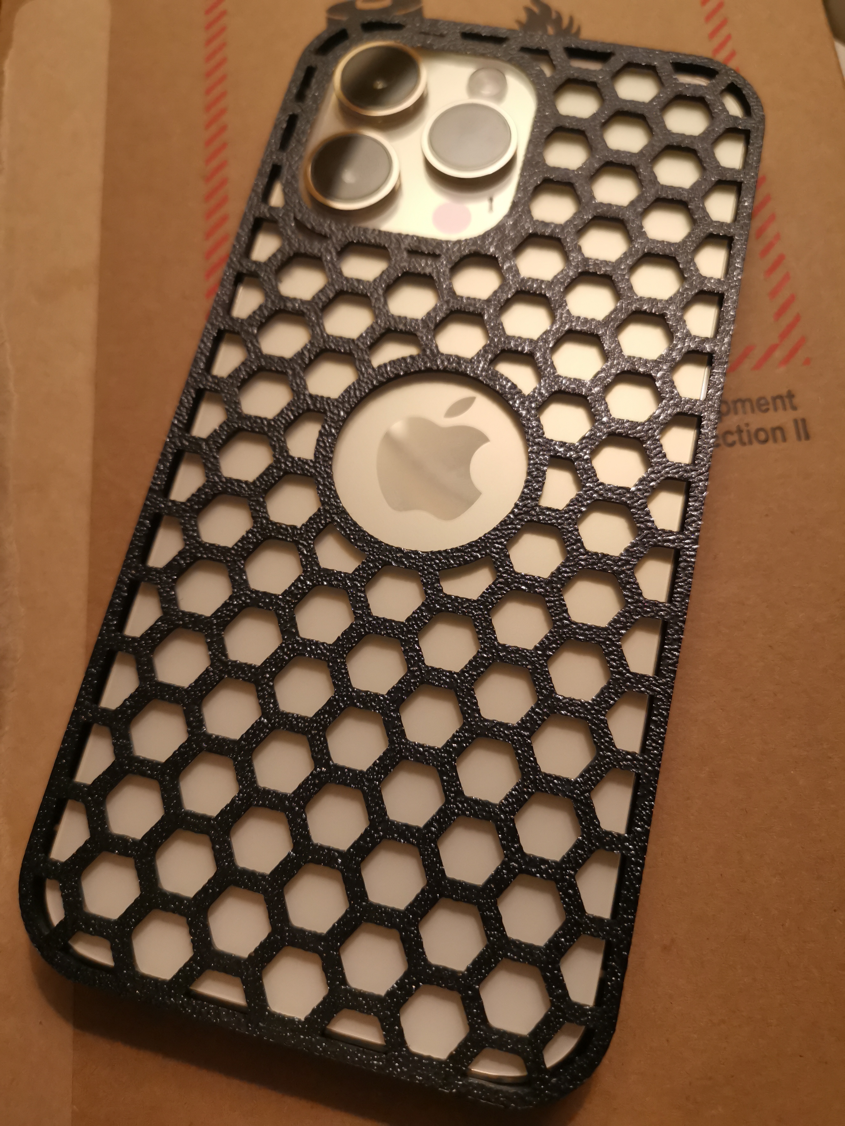 Miniatura 3 do modelo 3D iPhone 14 pro max case v3