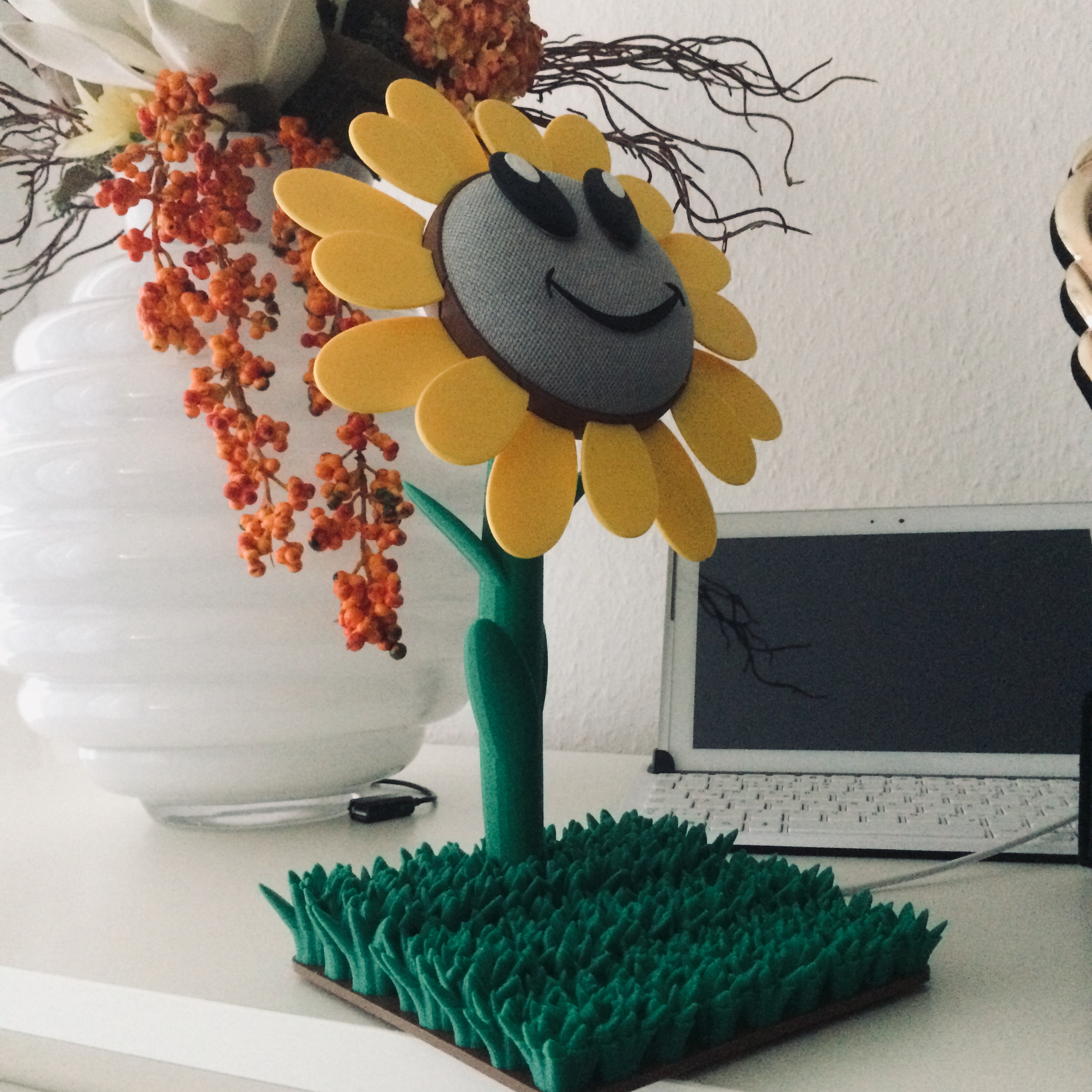 Miniatura 6 do modelo 3D Google Home Mini Sunflower