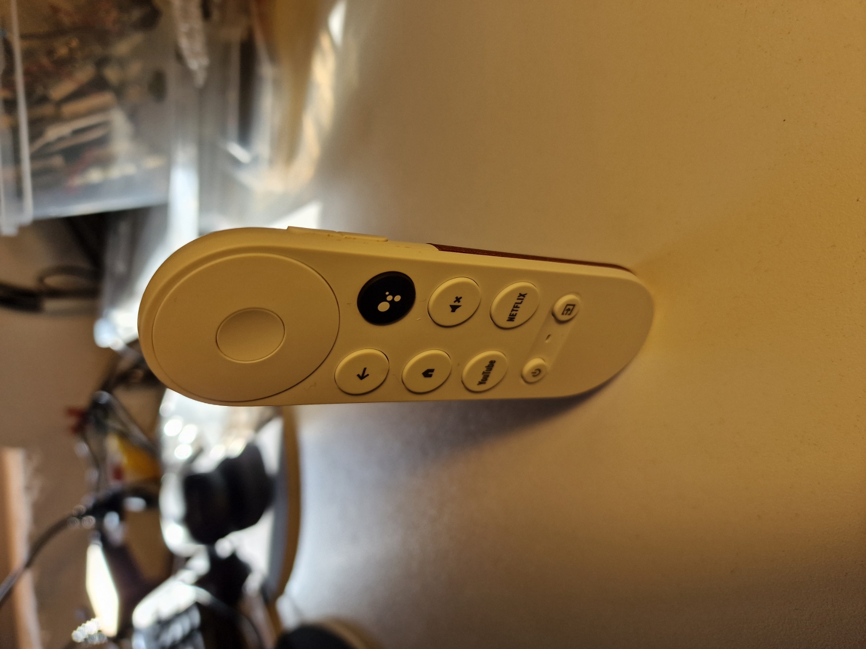 GoogleTV Standup batteryclip