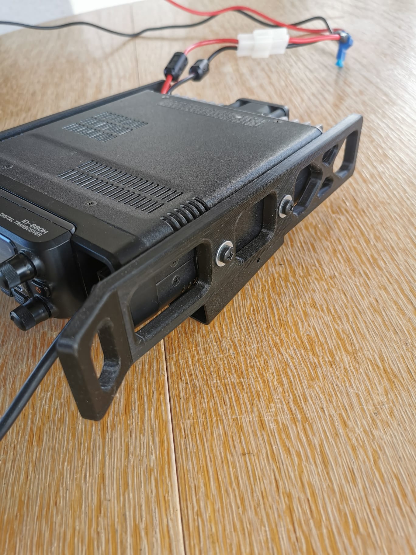 Rahmen für icom ID-880H / Saftyframe icom ID-880H