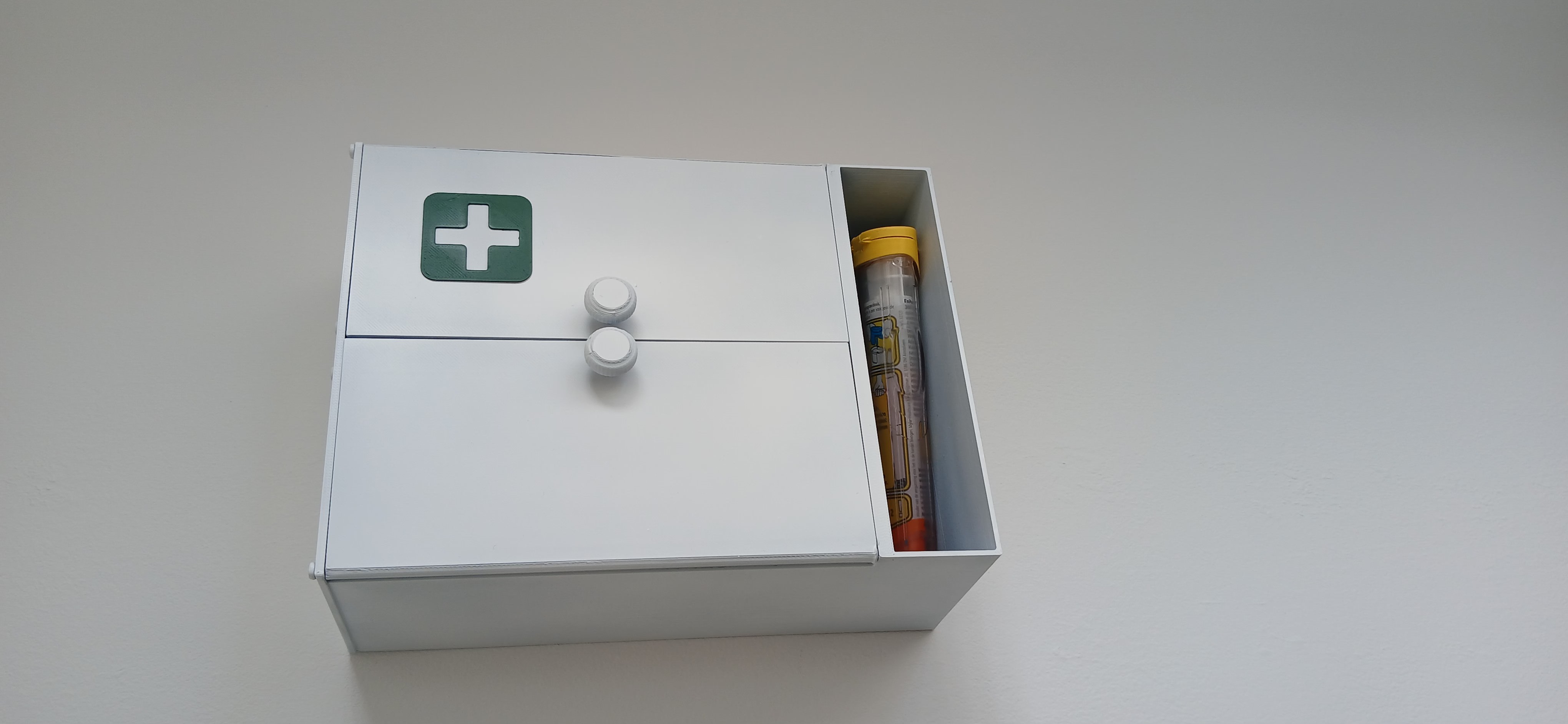 Medical enclosure/ medicine box