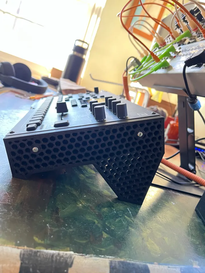 Elektron Octatrack MKII Stand by SD3D | Download free STL model ...