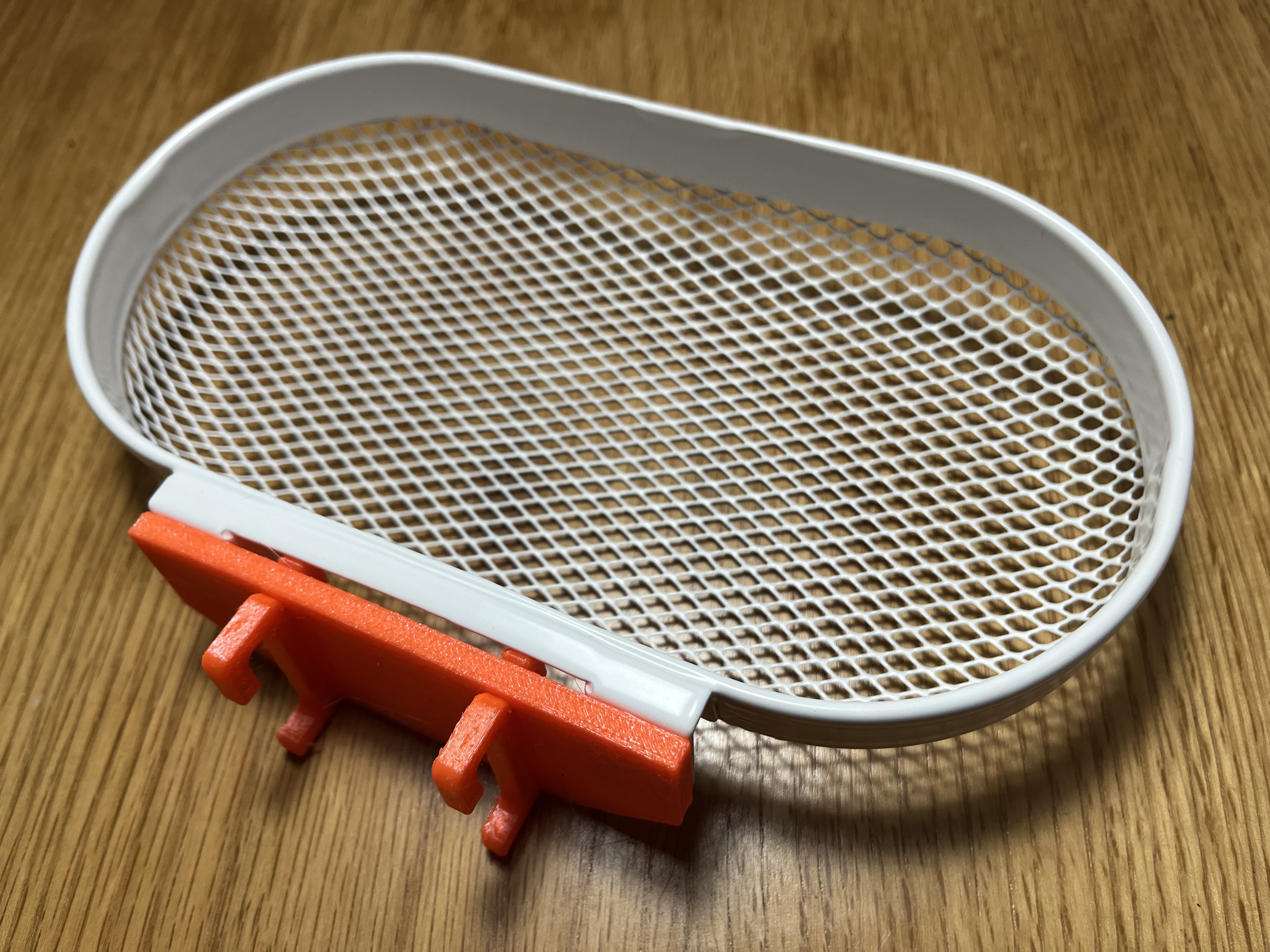 IKEA SKÅDIS adapter for DRÖNJÖNS basket