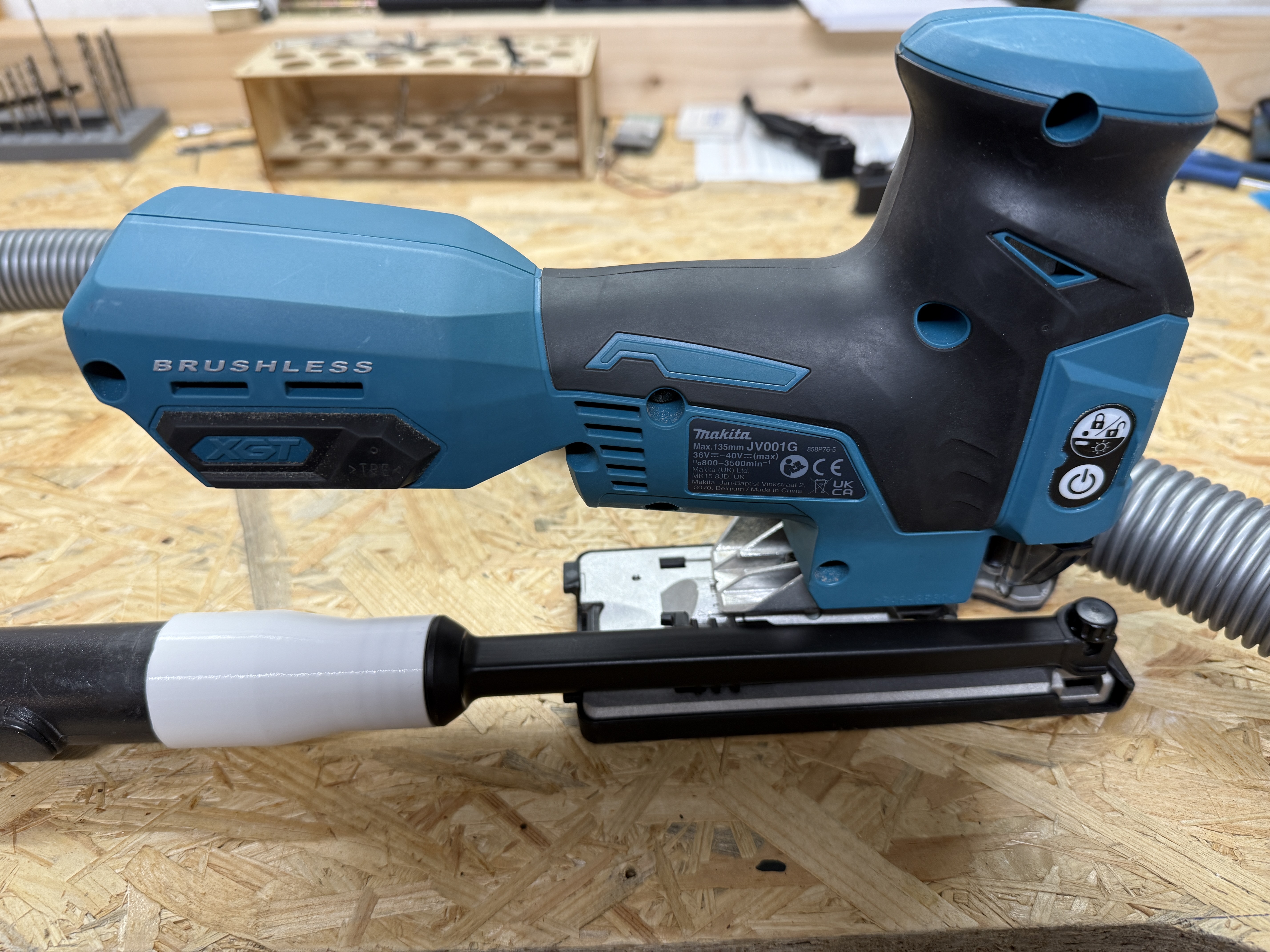AEG Staubsauger Adapter für Makita Stichsäge VJ001G