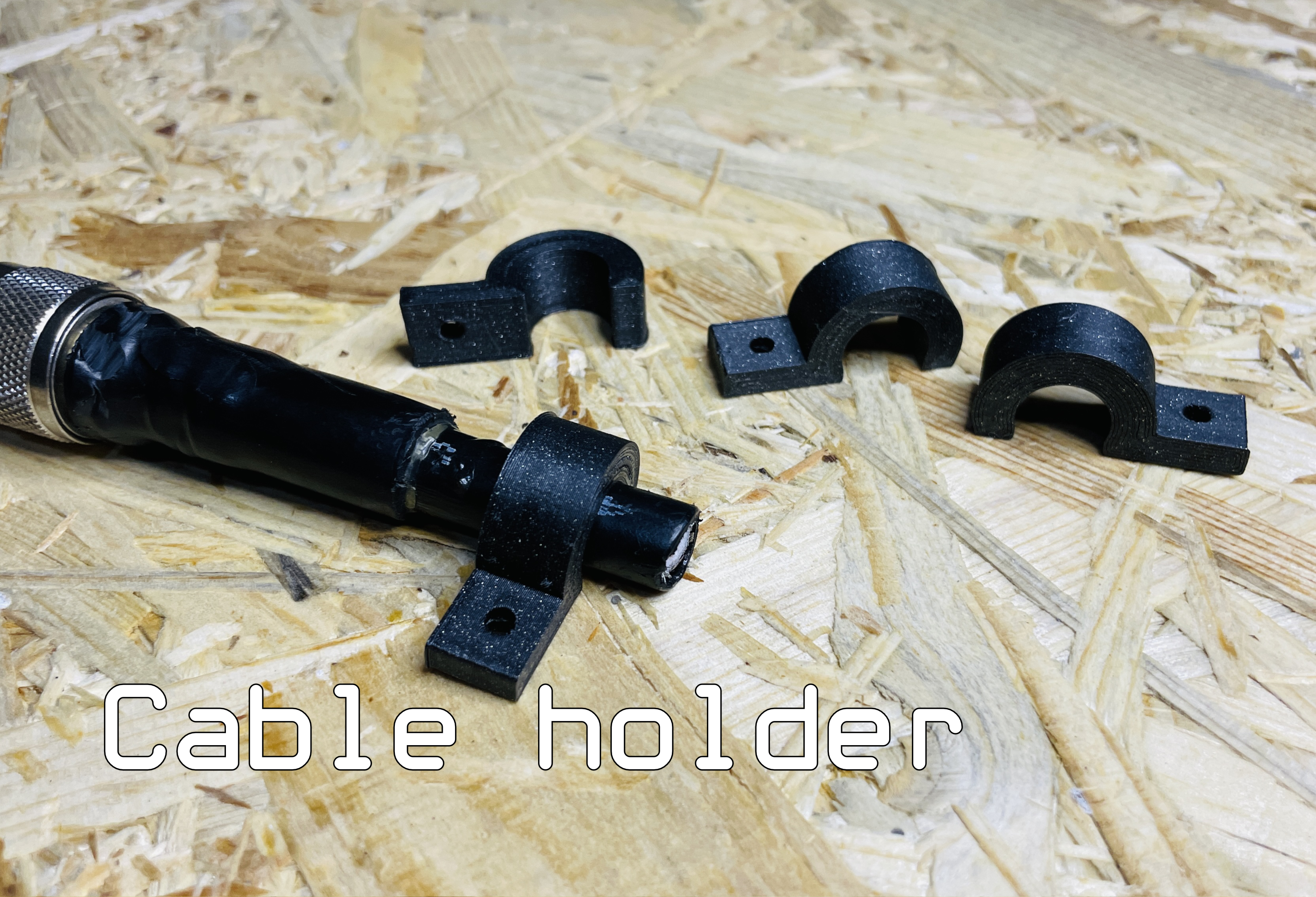 Cable holder - 1cm