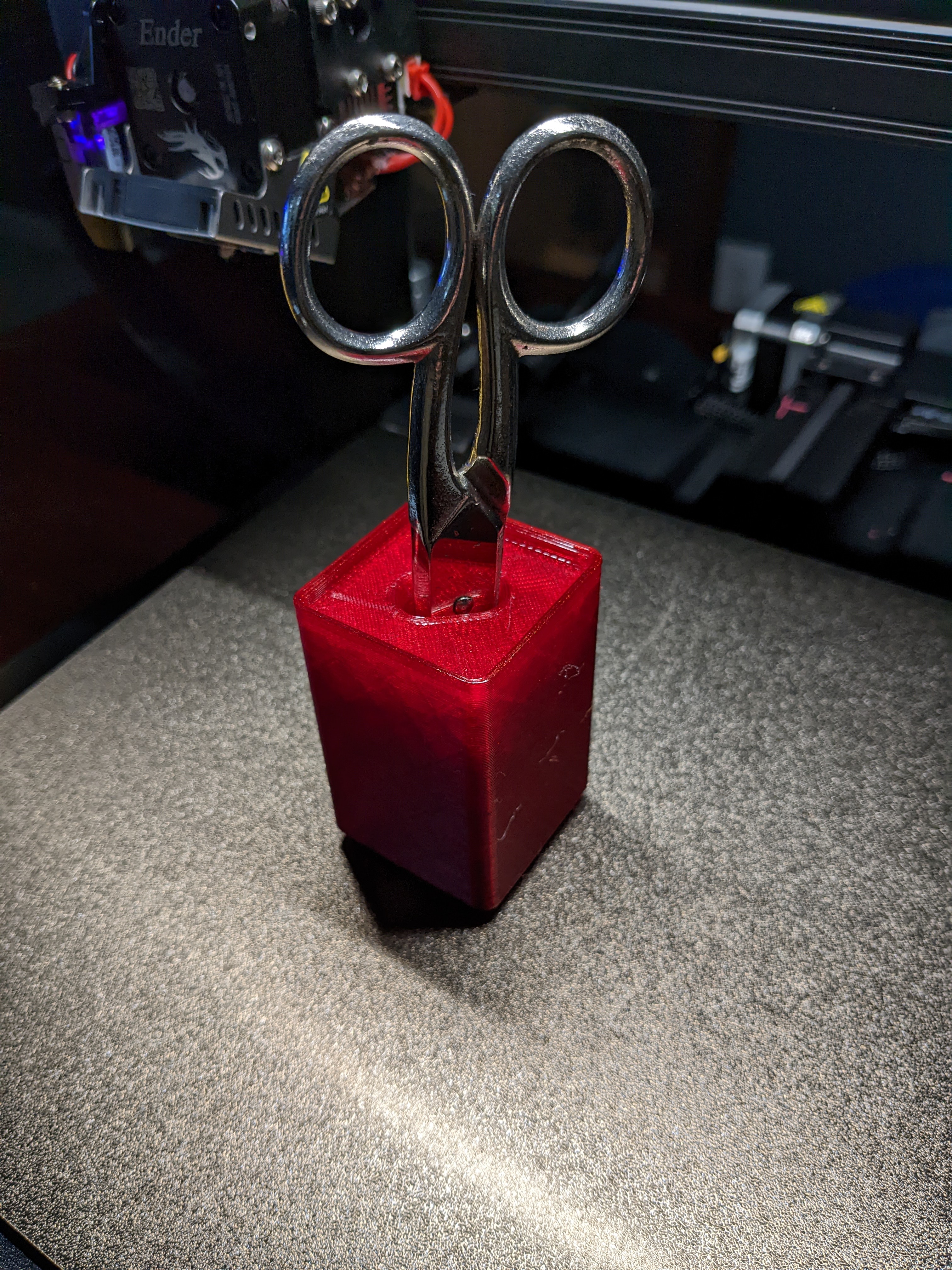 Gridfinity Electrician's Scissor Holder