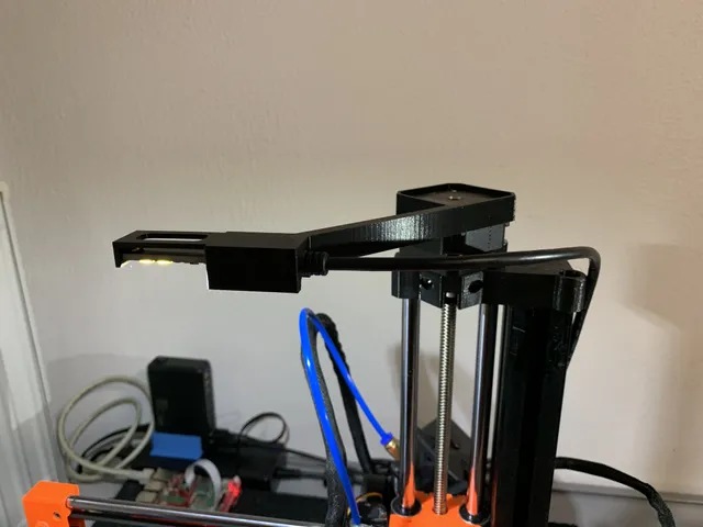 Z-axis LED USB keyring light