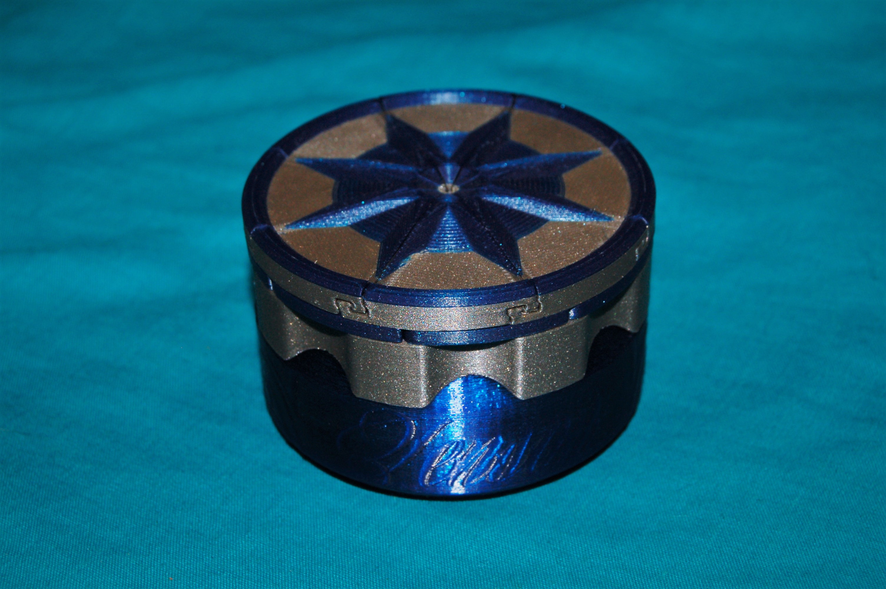 Miniatura 5 do modelo 3D Aperture Iris Box