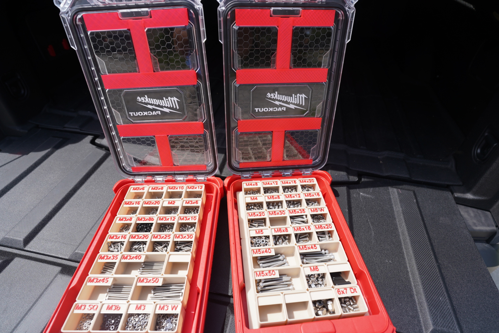 Re-mix Milwaukee Packout Low Profile Compact Organizer to add Gridfinity organizer bins. 3D model thumbnail