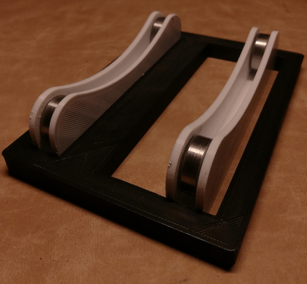 Simple Guide Frame for "TUSH - The Ultimate Spool Holder"