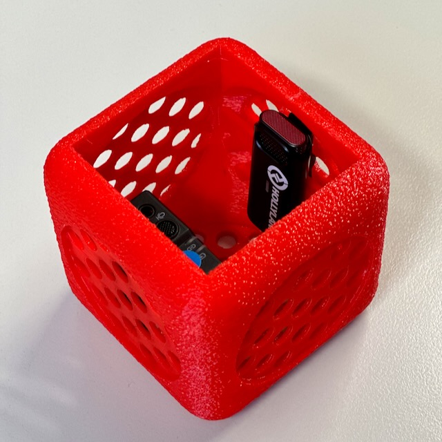 Throwing Microphone Cube by Andreas Sexauer Download free STL model