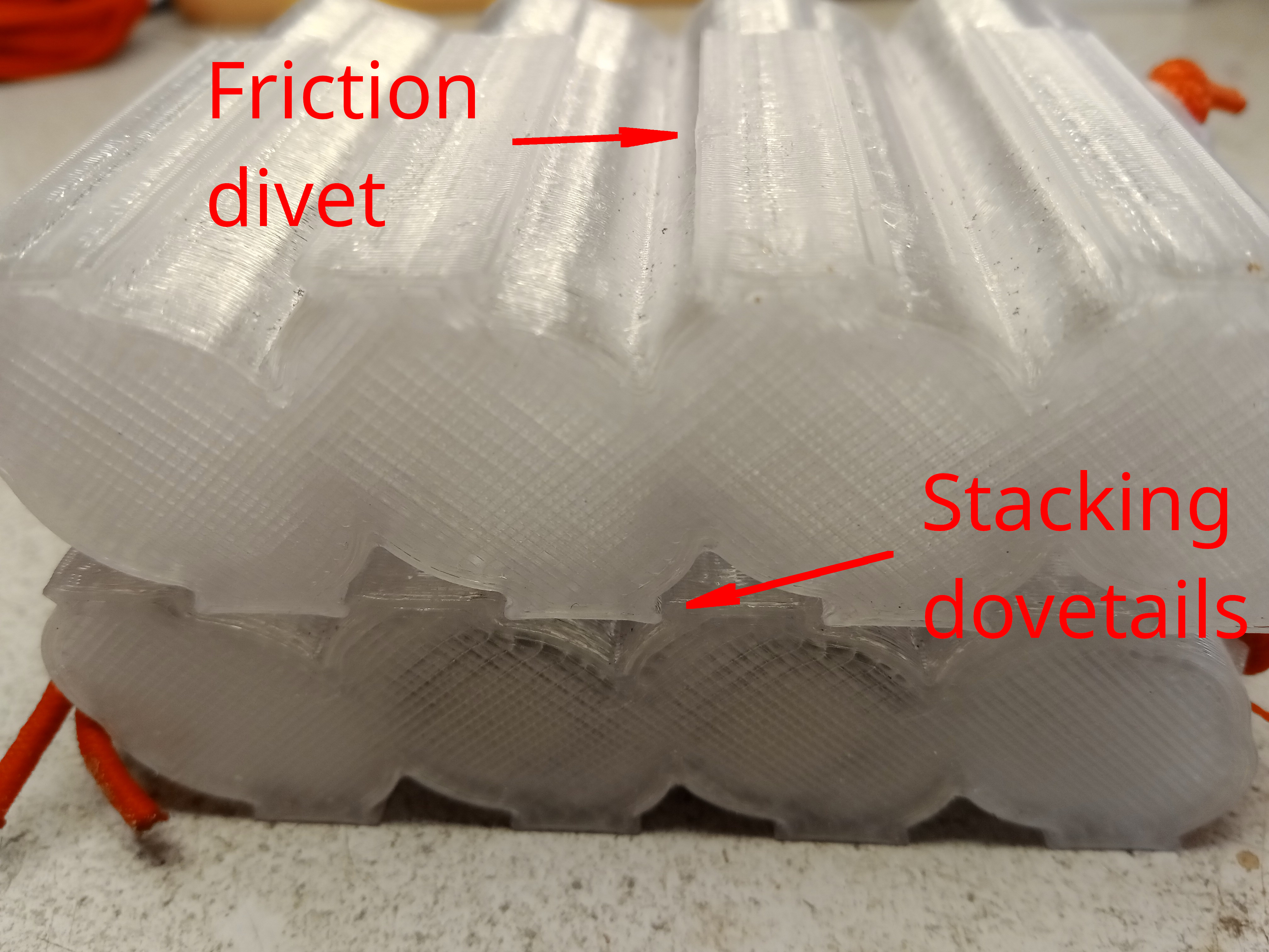 Miniatura 2 do modelo 3D Stackable battery box for AA and AAA cells