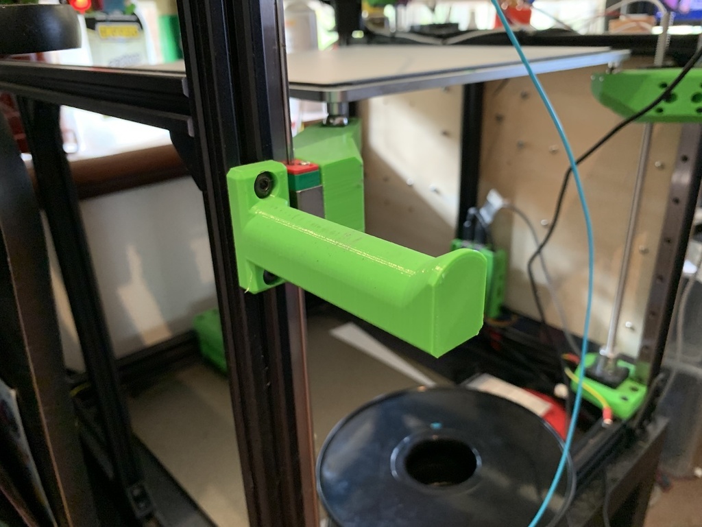 Filament spool holder for 2020 extrusion