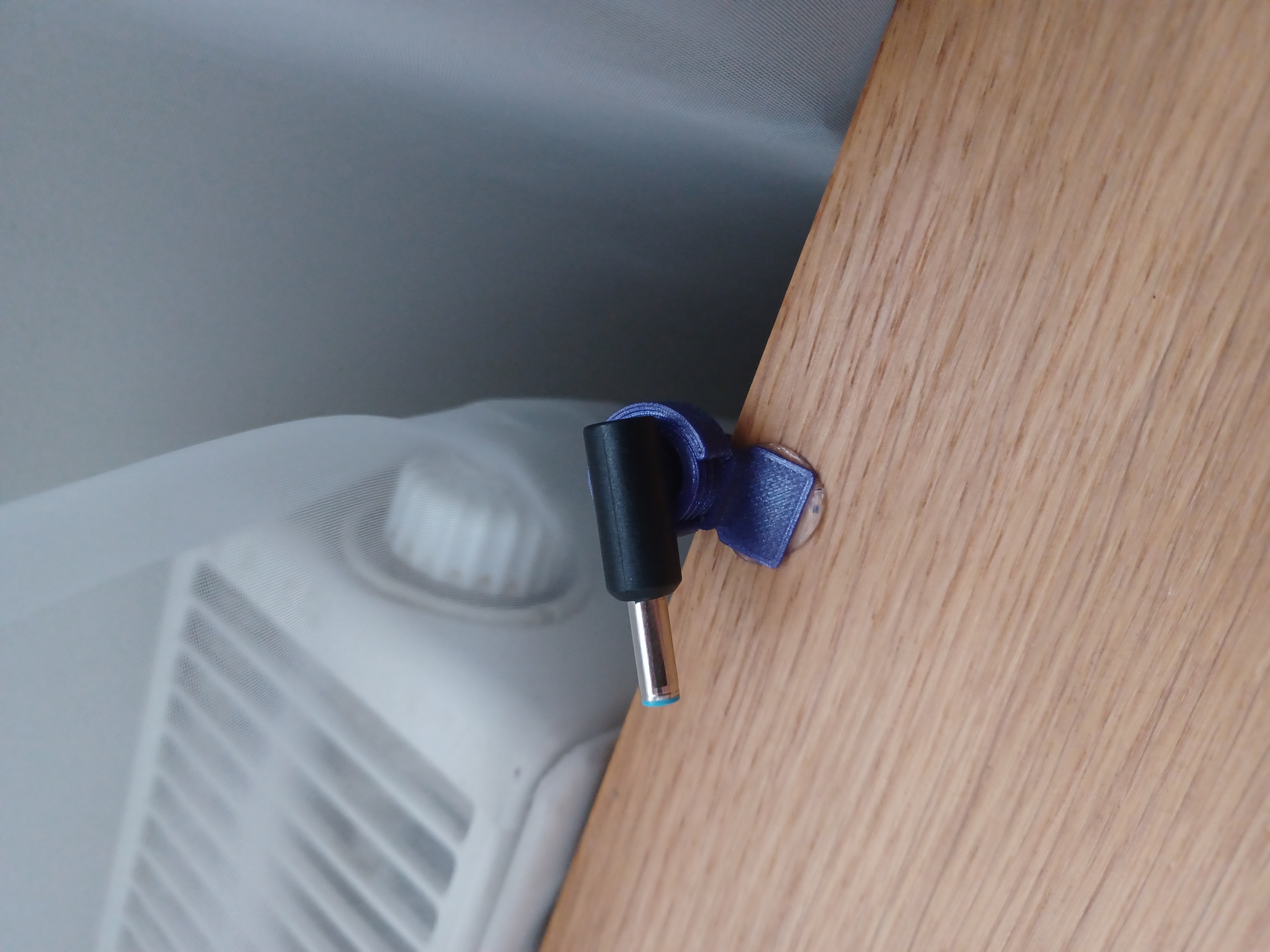 cabel holder