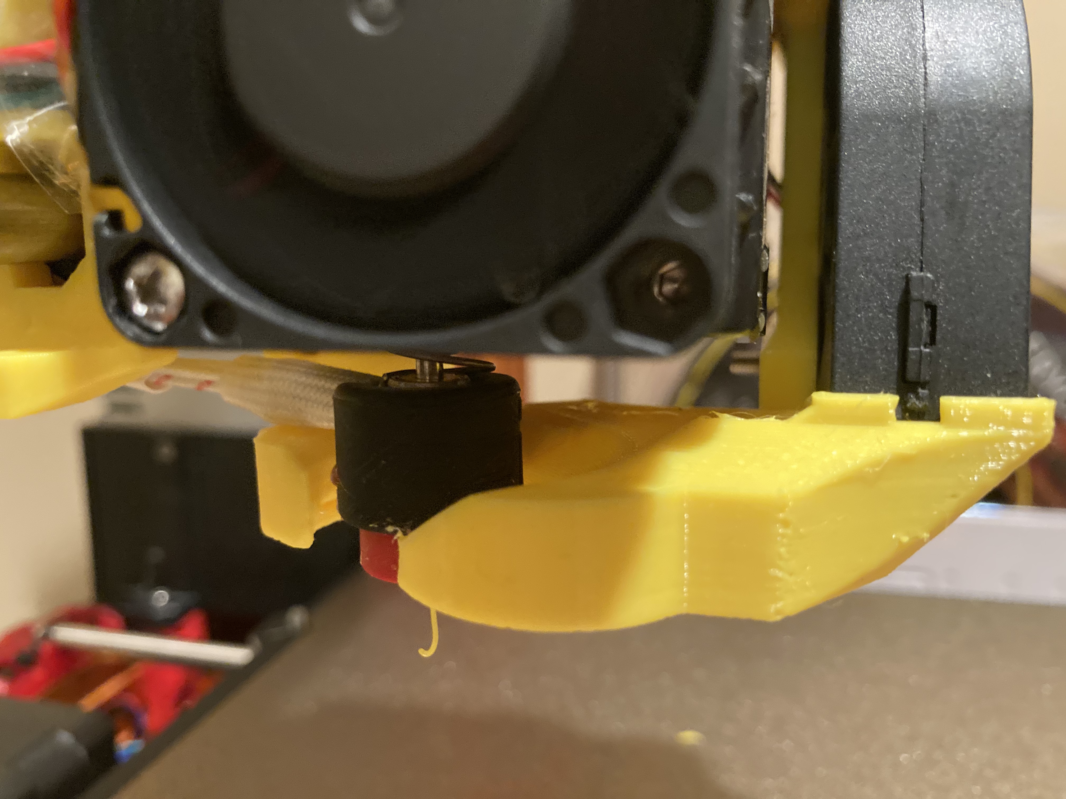 Semi-circular parts cooling fanduct for revo hemera bearmera