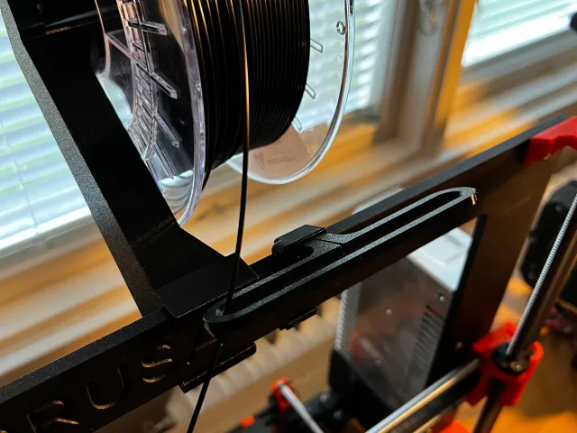 Extended filament guide loop