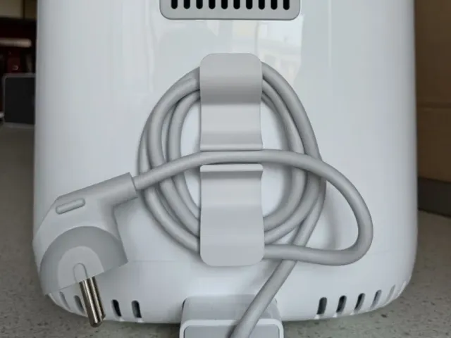 GV Adhesive Cord Wrapper