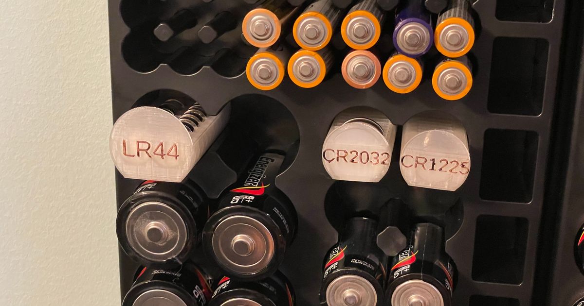 Customizable Coin Cell Battery Case by MST8K Download free STL model