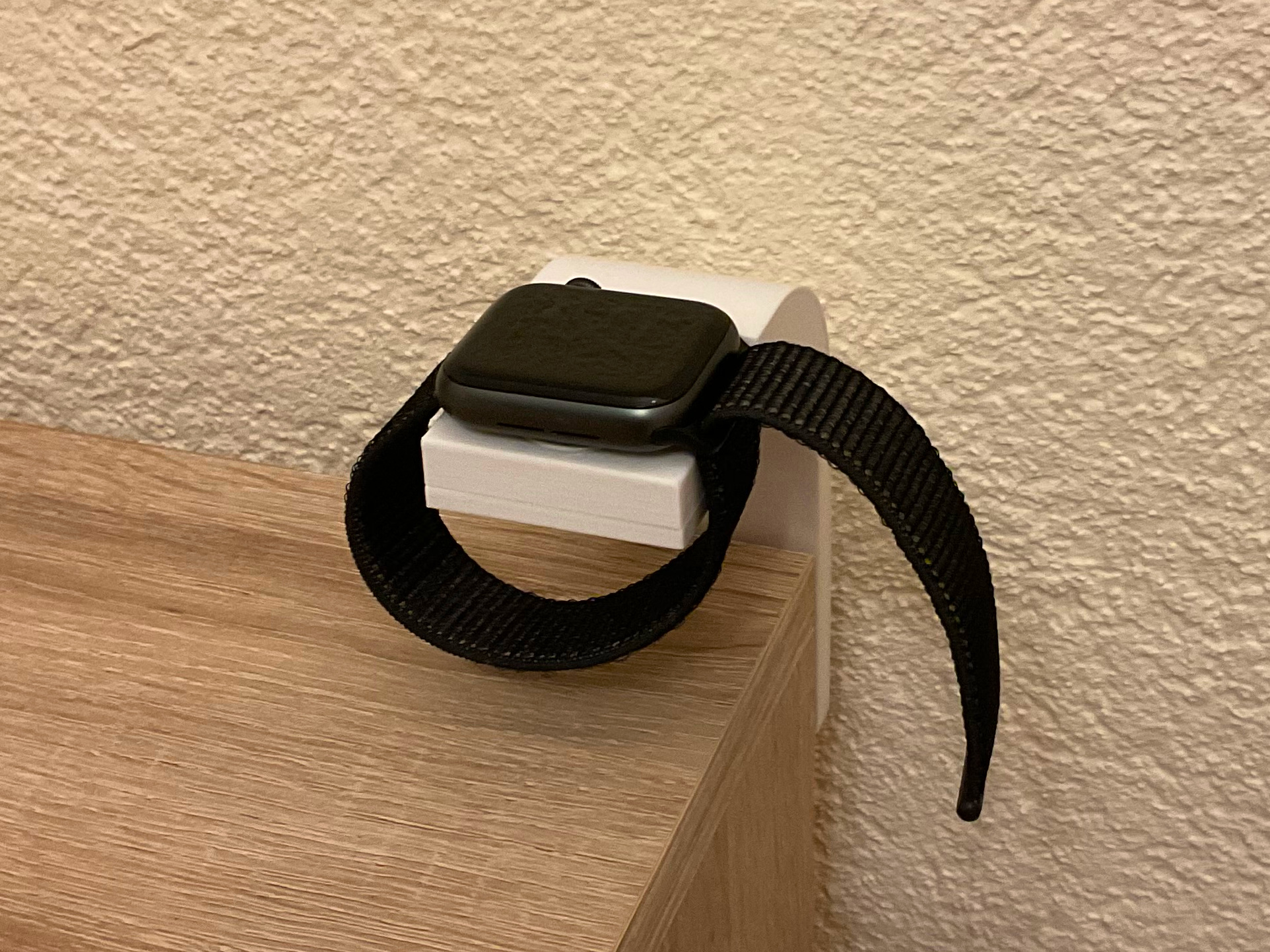 Apple Watch stand