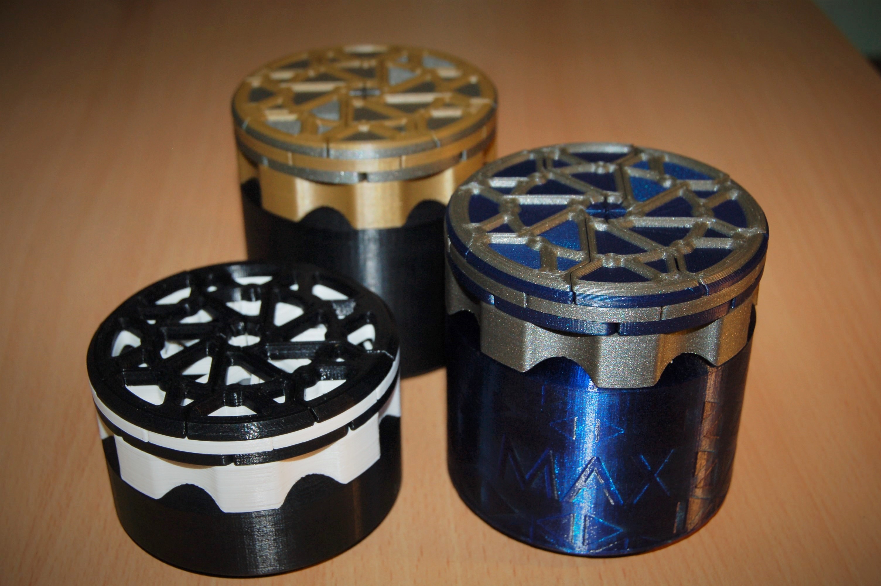 Miniatura 2 do modelo 3D Octo-Iris Box