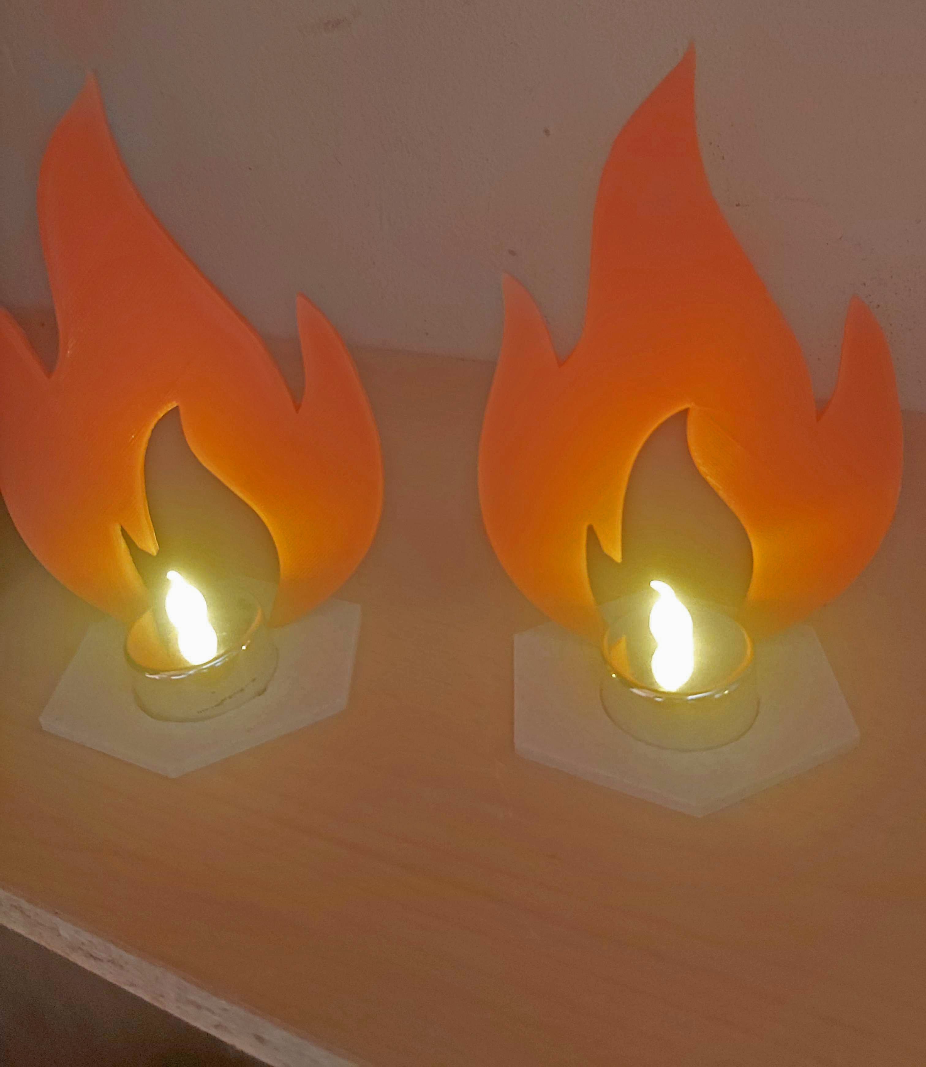 FIRE WITH PEDESTAL