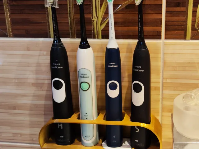 Sonicare toothbrush holder