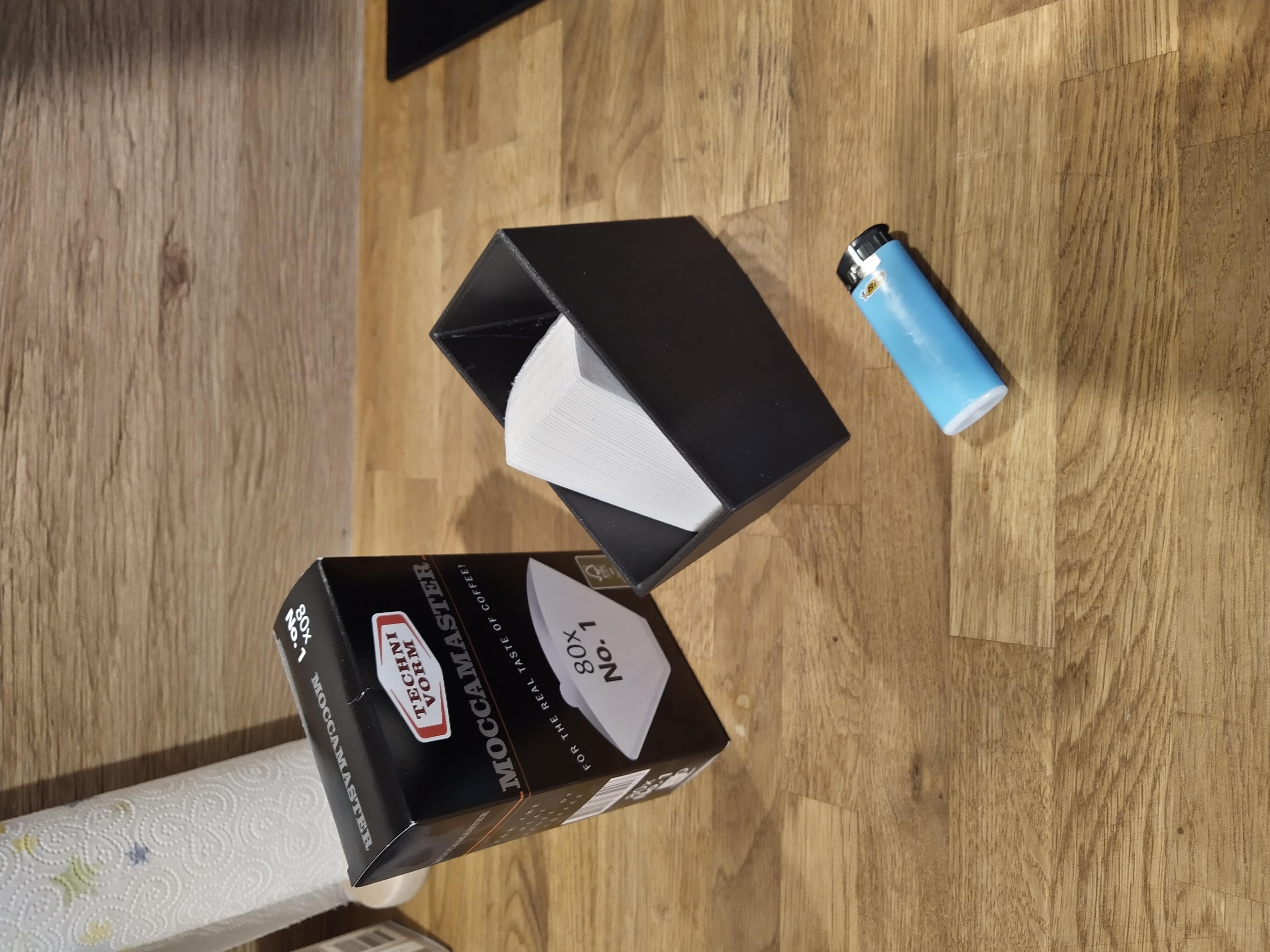 Small paper coffee filter holder by martin.demling Download free STL