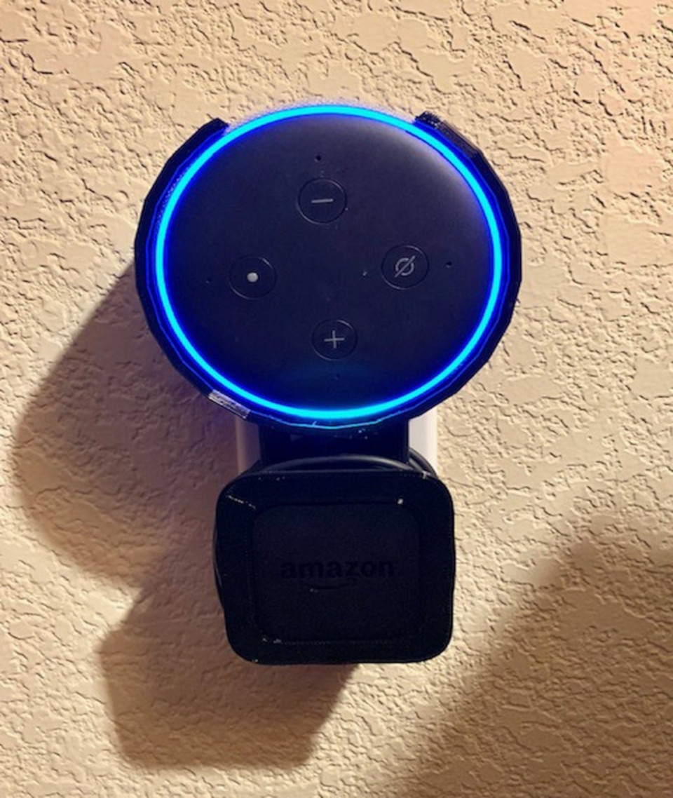 Echo Dot Outlet Bracket