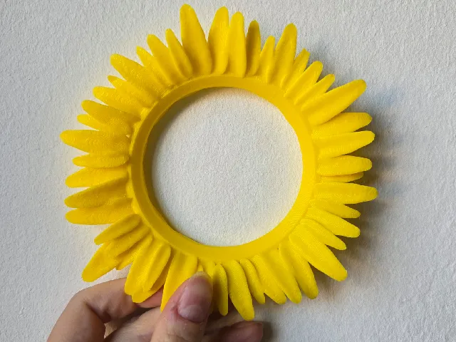 round decorated picture frames