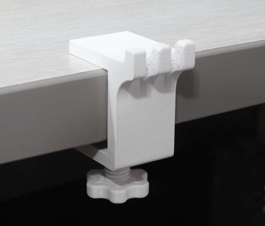 USB Cable Holder